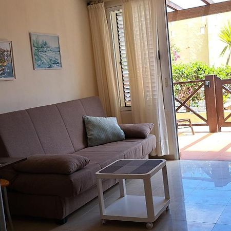 Apartment Los Hibiscos Costa Calma Luaran gambar